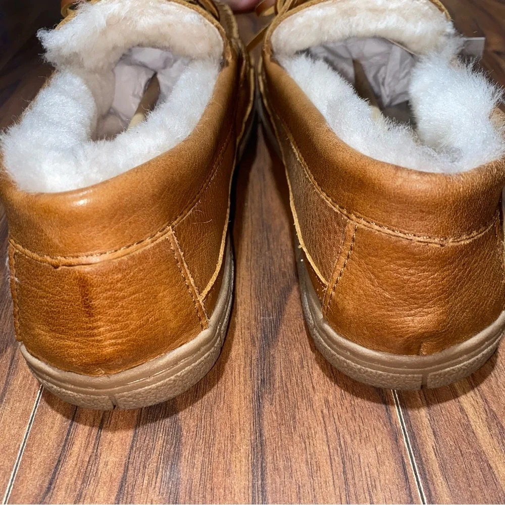 New Lands End Men's Brown Leather Moccasin Slippers - Picture 5 of 8